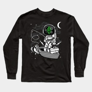 Astronaut Fishing Ethereum Classic ETH Coin To The Moon Crypto Token Cryptocurrency Blockchain Wallet Birthday Gift For Men Women Kids Long Sleeve T-Shirt